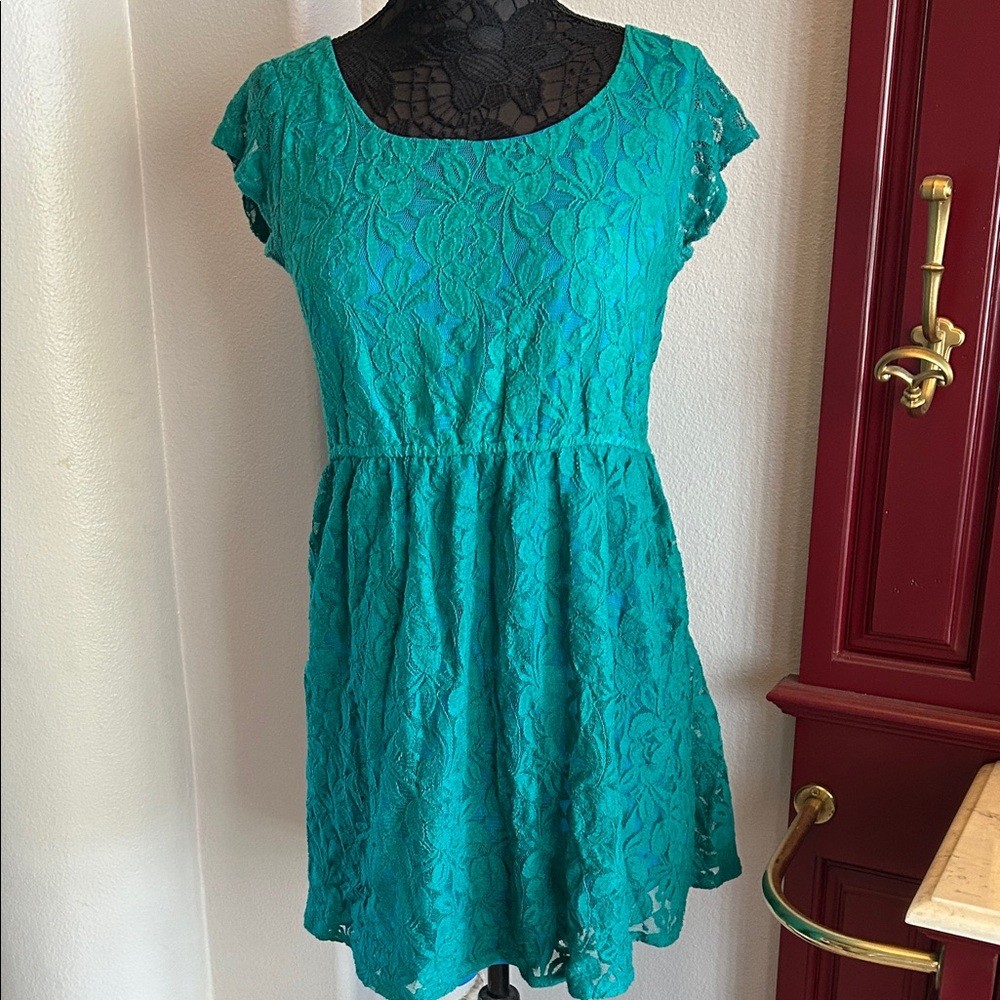 Elegant Teal Lace Skater Dress